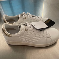 エンポリオアルマーニスニーカーの画像