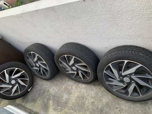 軽自動車　タイヤ４本　165/55/R15