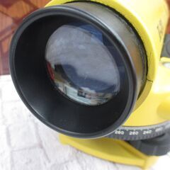 LTC TL-124 オートレベル 中古品 ケース付き 現状品 ケース名前印字跡有 【ハンズクラフト宜野湾店】の画像