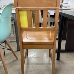 J5895　【リユースのサカイ柏店】　ダイニングチェア　クリーニング済みの画像