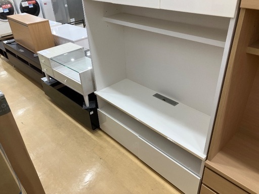【軽トラック貸出サービス有】ニトリ　テレビボード　PORTE-120TV ハイタイプ　ｷｽﾞ•ﾖｺﾞﾚ有　程度B 幅120cm ホワイ