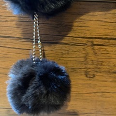 新品未使用　ラビットファーのキーホルダーの画像