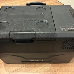 IRIS OHYAMA 30L ポータブル冷蔵庫 IPD-3A-B2の画像