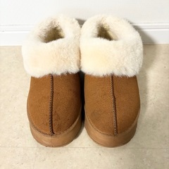 ムートンブーツの画像