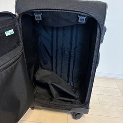 スーツケースの画像