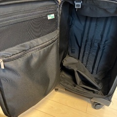 スーツケースの画像