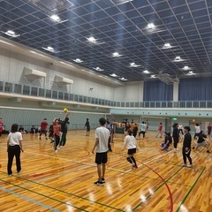 バドミントンやろうよ🏸 - スポーツ