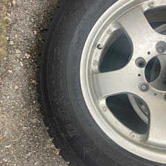 ランドクルーザータイヤの画像