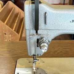 ★希少!★JANOME ジャノメ 職業用ミシン 電動 766型 《動作確認済》【マジカルスケッチ】の画像