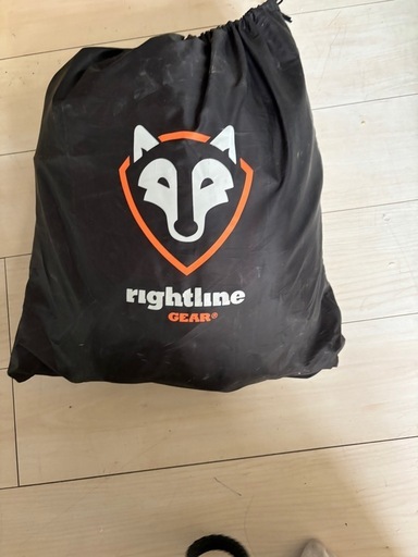 完全防水rightline gearルーフキャリア、ライトラインギア 510L