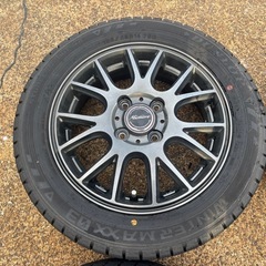軽自動車155/65R14冬タイヤ アルミ付4本セットの画像