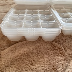 離乳食冷凍保存トレーの画像