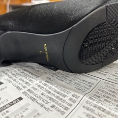 パンプス　ISISの画像