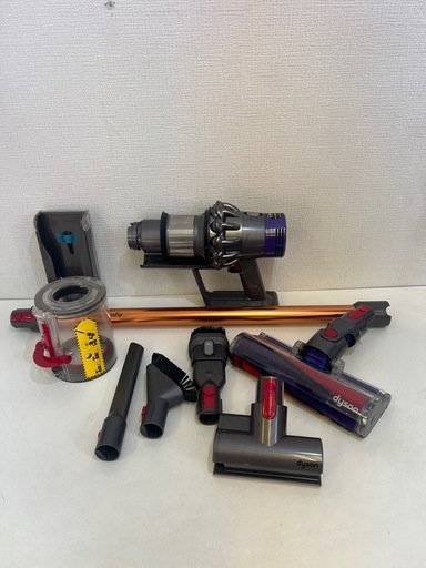 ダイソン v10 豊富なアタッチメント付き コードレス掃除機