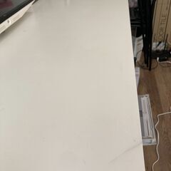 IKEA デスク LINMON 横200cm×奥60cm×高さ70cmの画像