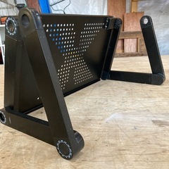 パソコン台の画像