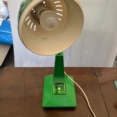 昭和レトロ　当時物　NEC SYLVANIA 卓上スタンドライト　グリーン 緑 レトロの画像