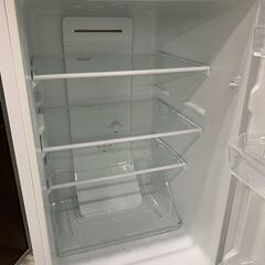 ＼家具＊家電のお店／【ｼﾞｬﾝｸﾞﾙｼﾞｬﾝｸﾞﾙ石川金沢店】 冷蔵庫 ヤマダ YRZ-F15J 2022年製の画像