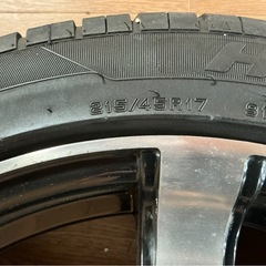 215/45R17 4本セットの画像