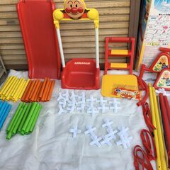 A4758　アンパンマン　ブランコパークDX　ジャングルジム　ブランコ　鉄棒　滑り台　室内遊具の画像