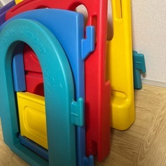 室内大型滑り台カンガルークライマーの画像