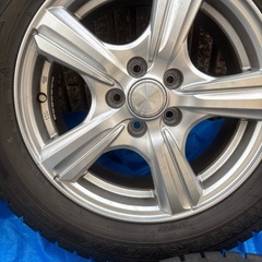 スタッドレスタイヤ　冬タイヤ　ダンロップウィンターマックス　185/65R15の画像