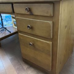 【お値段交渉OK】〈中古〉コスガ /　KOSUGA プロヴァンス /　PROVENCE 片袖デスク 机 パイン材 ワークデスク 勉強机 の画像