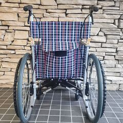 【12/3販売済KI】日進 自走式 車いす ノーパンクタイヤ NISSIN 25L 北3の画像
