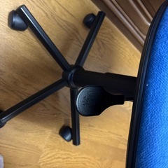 学習イス　ブルーの画像