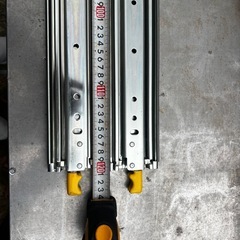 スライドレールの画像