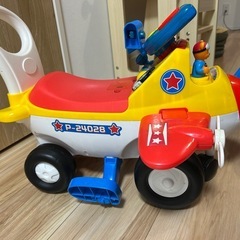 おもちゃ 飛行機 四輪車 キッズの画像