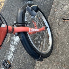 折りたたみ自転車20インチの画像