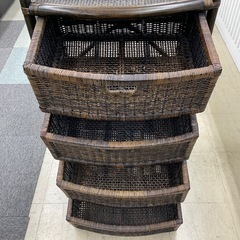 籐4段チェストの画像