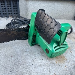 ◆マキタ　電動チェーンソー◆薪切り・剪定の画像
