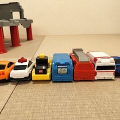 はじめてトミカ7台とちゅうしゃじょうセットの画像