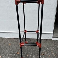 パイプ式 タイヤラック 幅72cm 奥行44cm 高さ133cmの画像