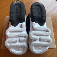 NIKE エアマックスココ　サンダルの画像