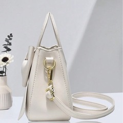 shein バッグ 可愛い 美品の画像