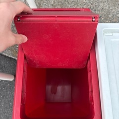 ゴミ箱2個　中古の画像