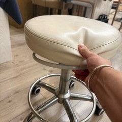 訳ありカットチェアの画像