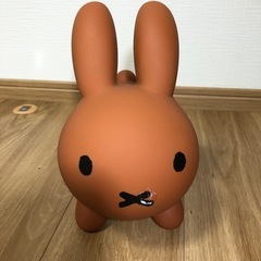 ミィフィー？のようなうさぎ　ゴム製の画像