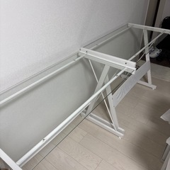 L字型 ガラスデスク の画像