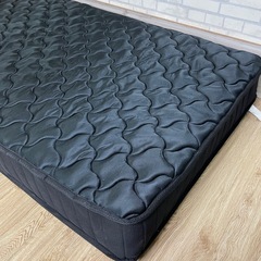 シングル コイルスプリングマットレス  ブラックの画像