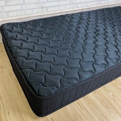 シングル コイルスプリングマットレス  ブラックの画像