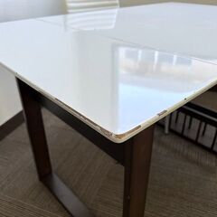 お買い得！伸縮式 幅92-120cm 2人用ダイニングテーブルセット 奥行75cm 高さ70cm ホワイトの画像