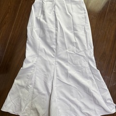 earth music ecology トップス、ボトムスの画像