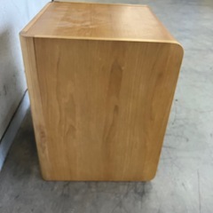 コアラ　サイドテーブル　koala ベットサイドの画像