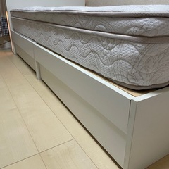 ベッド　シングル　の画像