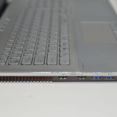 中古ノートパソコン 富士通 NH90/E2 Windows11+office SSD256GB+HDD1TB core i7-10750H/メモリ8GB/無線/WEBカメラ/17.3インチ/ブルーレイの画像