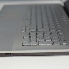 中古ノートパソコン 富士通 NH90/E2 Windows11+office SSD256GB+HDD1TB core i7-10750H/メモリ8GB/無線/WEBカメラ/17.3インチ/ブルーレイの画像